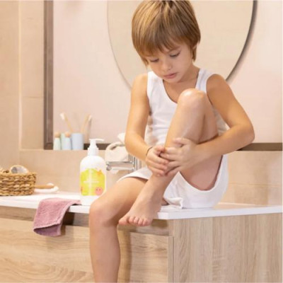 Crema corporal natural para bebés y niños Freshly Kids 400 ml