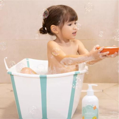Freshly Kids Juicy Mango Shower Gel 400 ml piel sensible bebés