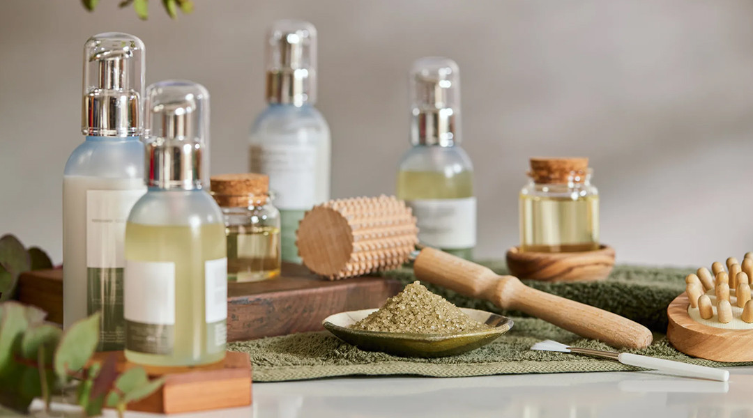 Cosmética natural en 2025: lo que de verdad te conviene saber